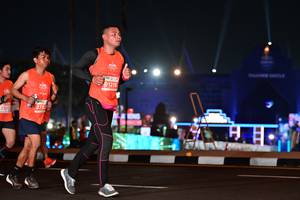 BIB: 91215, 275, 230
                            <button type="button" onclick="openModal(15098620)" class="btn btn-primary btn-sm float-right btn-popup" data-toggle="modal" data-target=".modal-high-quality">
                        <i class="fas fa-shopping-cart"></i> Add to Cart
                    </button>
                                            <button type="button" onclick="isThisMe(15098620, true)" class="btn btn-success btn-sm float-right btn-popup btn-isme hidden" data-toggle="tooltip" data-placement="bottom" title="นี่คือรูปของคุณใช่ไหม คลิกที่นี่เพื่อเอาเข้าอัลบั้ม">
                        <i class="fas fa-plus"></i> Add to album
                    </button>
                    <button type="button" onclick="isThisMe(15098620, false)" class="btn btn-warning btn-sm float-right btn-popup btn-isnotme hidden">
                        <i class="fas fa-ban"></i> Remove from album
                    </button>